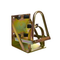 EXTINGUISHER BRACKET 9.0KG OVER CENTRE